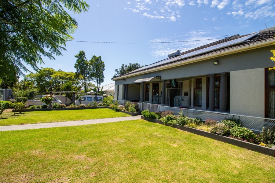 4 Bedroom Property for Sale in Southernwood Eastern Cape